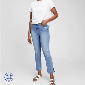 Light Wash Distressed High Rise Vintage Slim